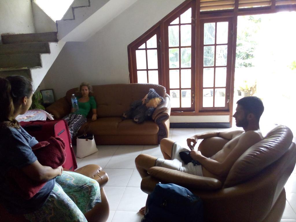 Smart Holiday Inn Galle Esterno foto