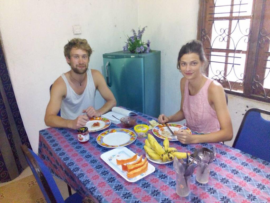 Smart Holiday Inn Galle Esterno foto